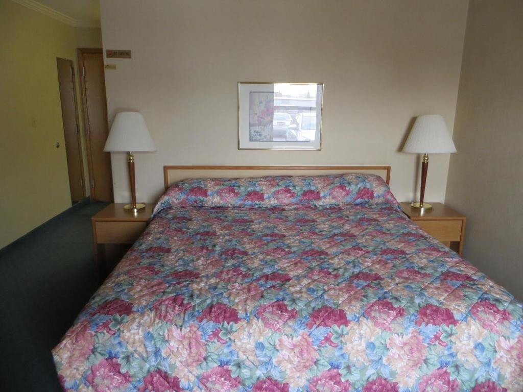 Homestyle Inn And Suites Springfield Room photo